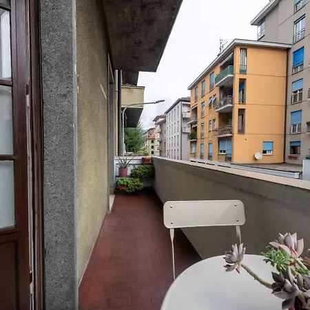 Casa Della Nonna Апартаменты Комо